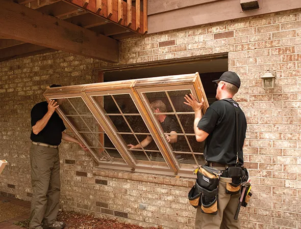 Advantages of choosing professional Suffolk County window contractors for long-lasting and cost-effective results.